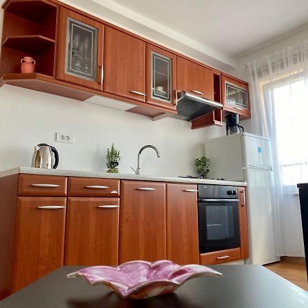 Penthouse Cityview Пула Экстерьер фото