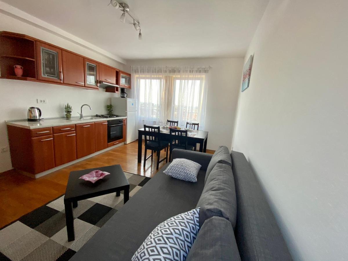 Penthouse Cityview Пула Экстерьер фото